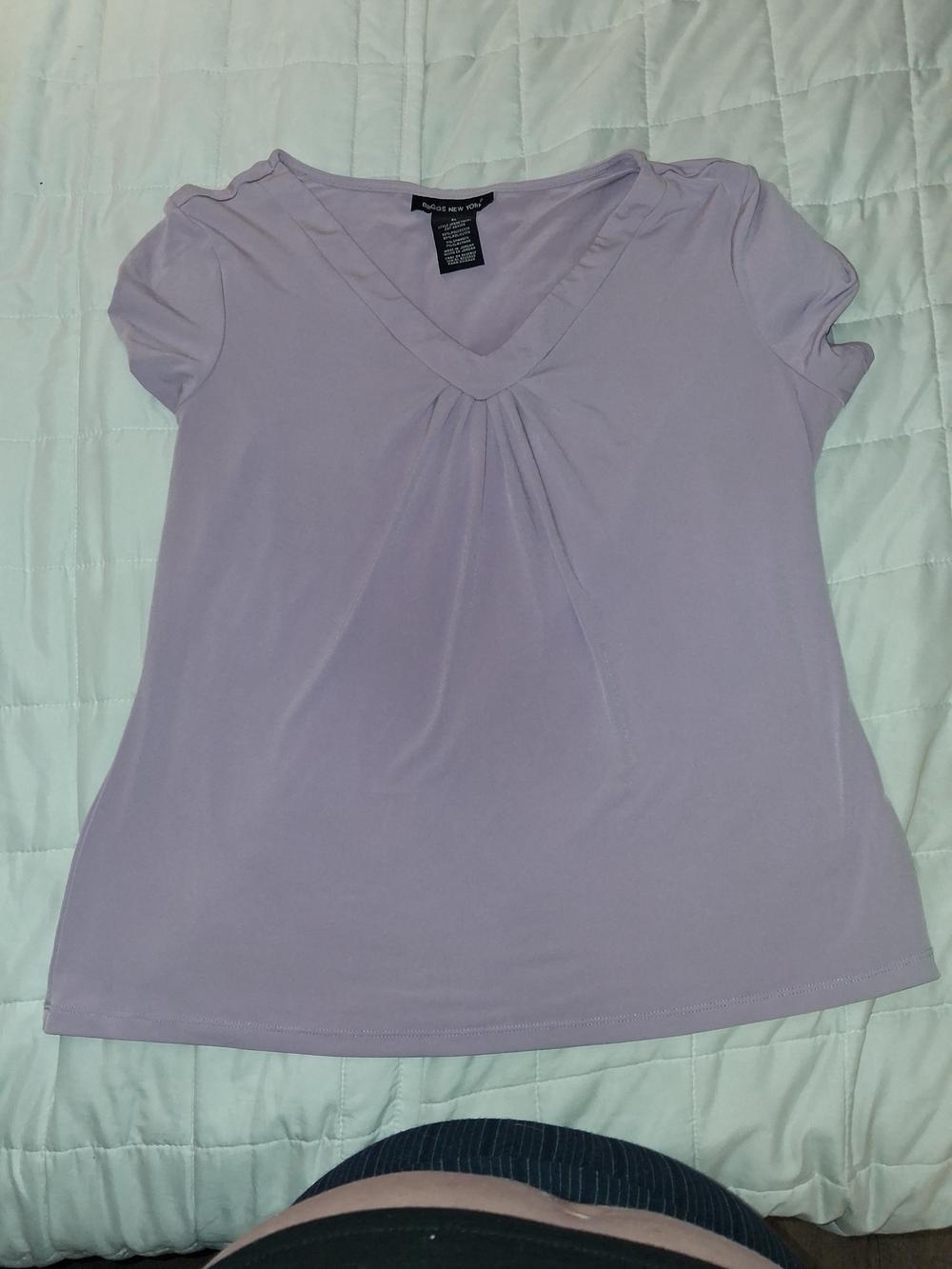 Briggs New York Lavender V-Neck Short Sleeve Tee